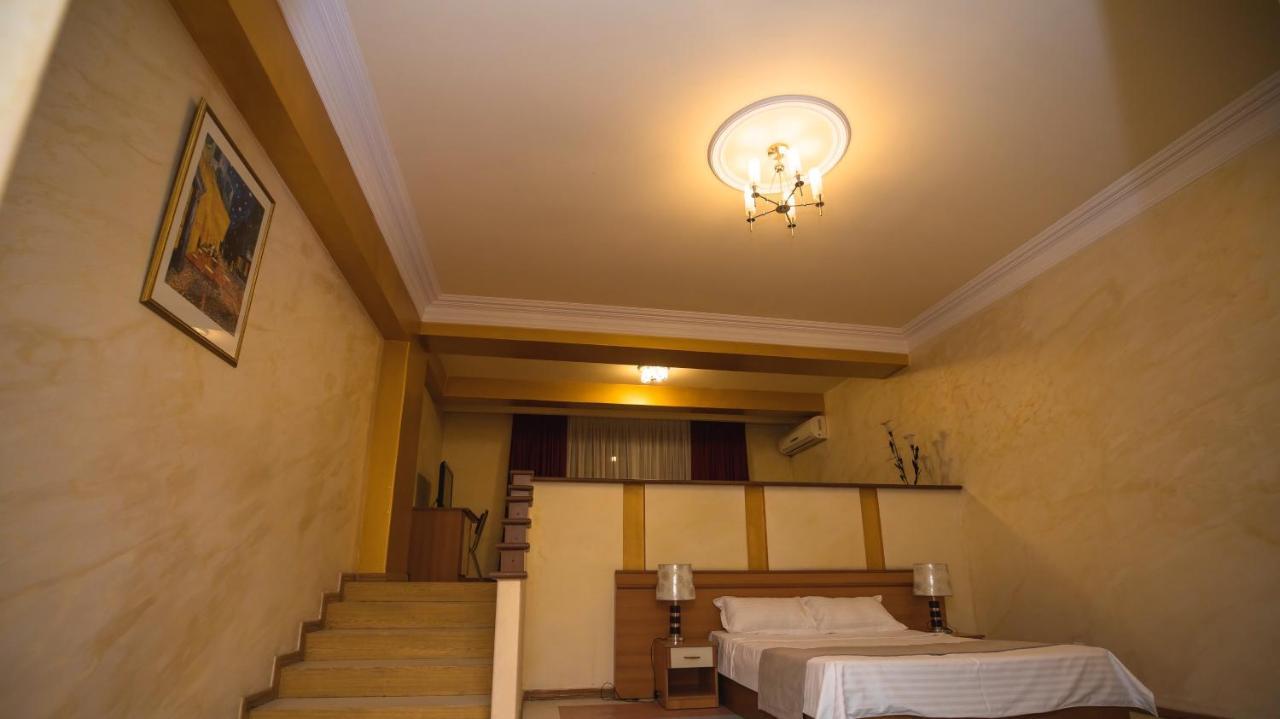 Nor Dzoraberd Hotel Complex Yerevan Bagian luar foto