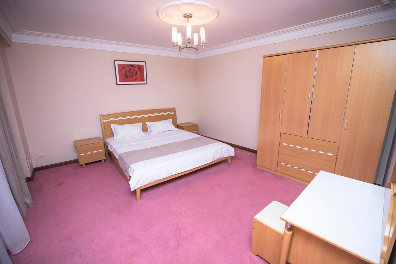 Nor Dzoraberd Hotel Complex Yerevan Bagian luar foto