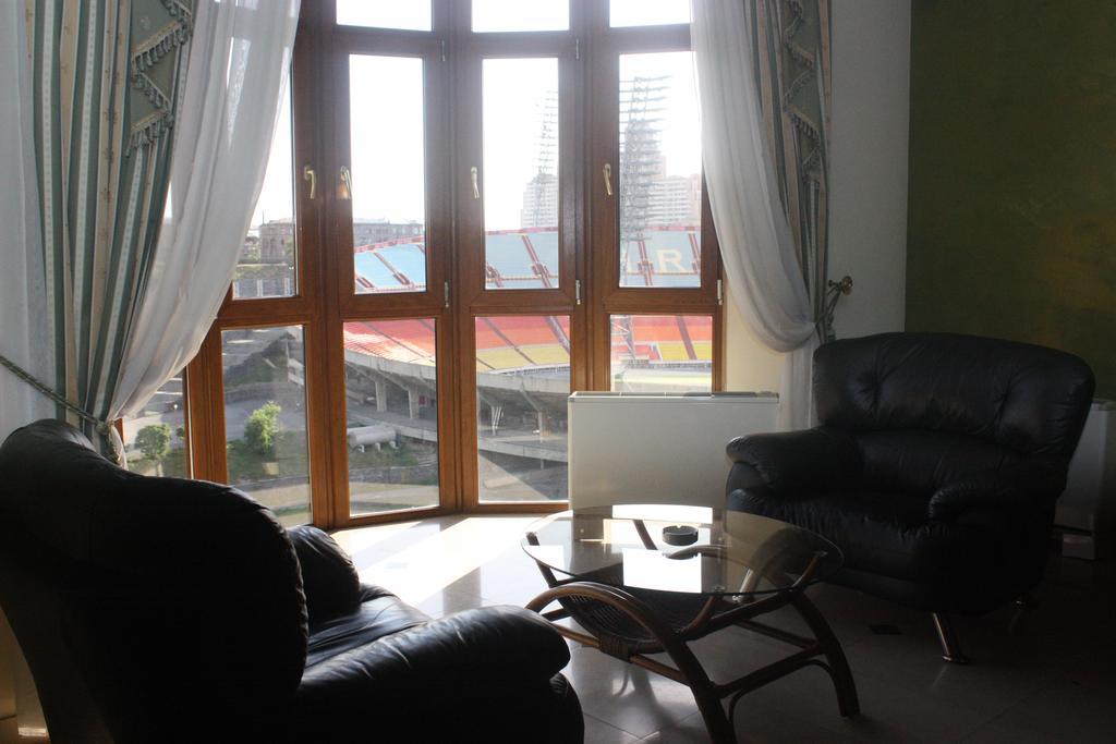 Nor Dzoraberd Hotel Complex Yerevan Bagian luar foto