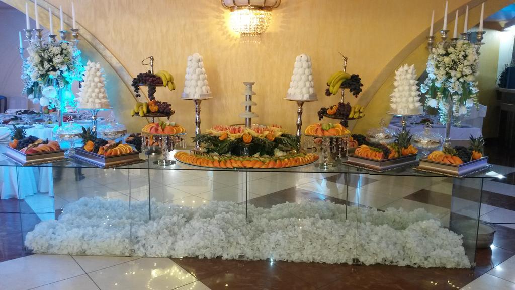 Nor Dzoraberd Hotel Complex Yerevan Bagian luar foto