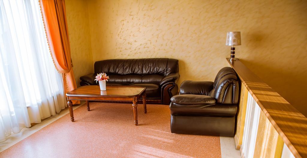 Nor Dzoraberd Hotel Complex Yerevan Bagian luar foto